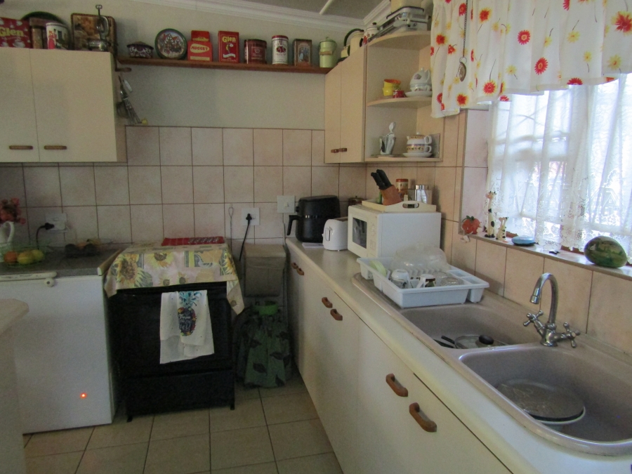 3 Bedroom Property for Sale in Humansdorp Eastern Cape
